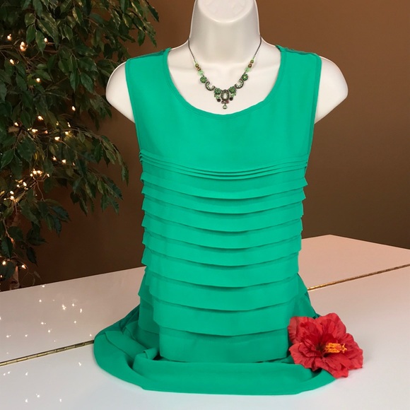 💐DANA BUCHMAN GREEN LAYERED TOP SIZE XL💐 - Picture 2 of 14